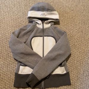 Lululemon scuba hoodie size 8